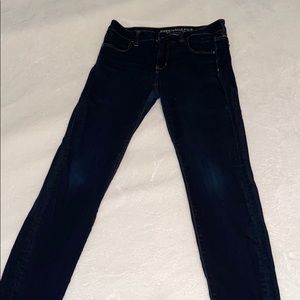 American Eagle Outfitters dark wash jeans